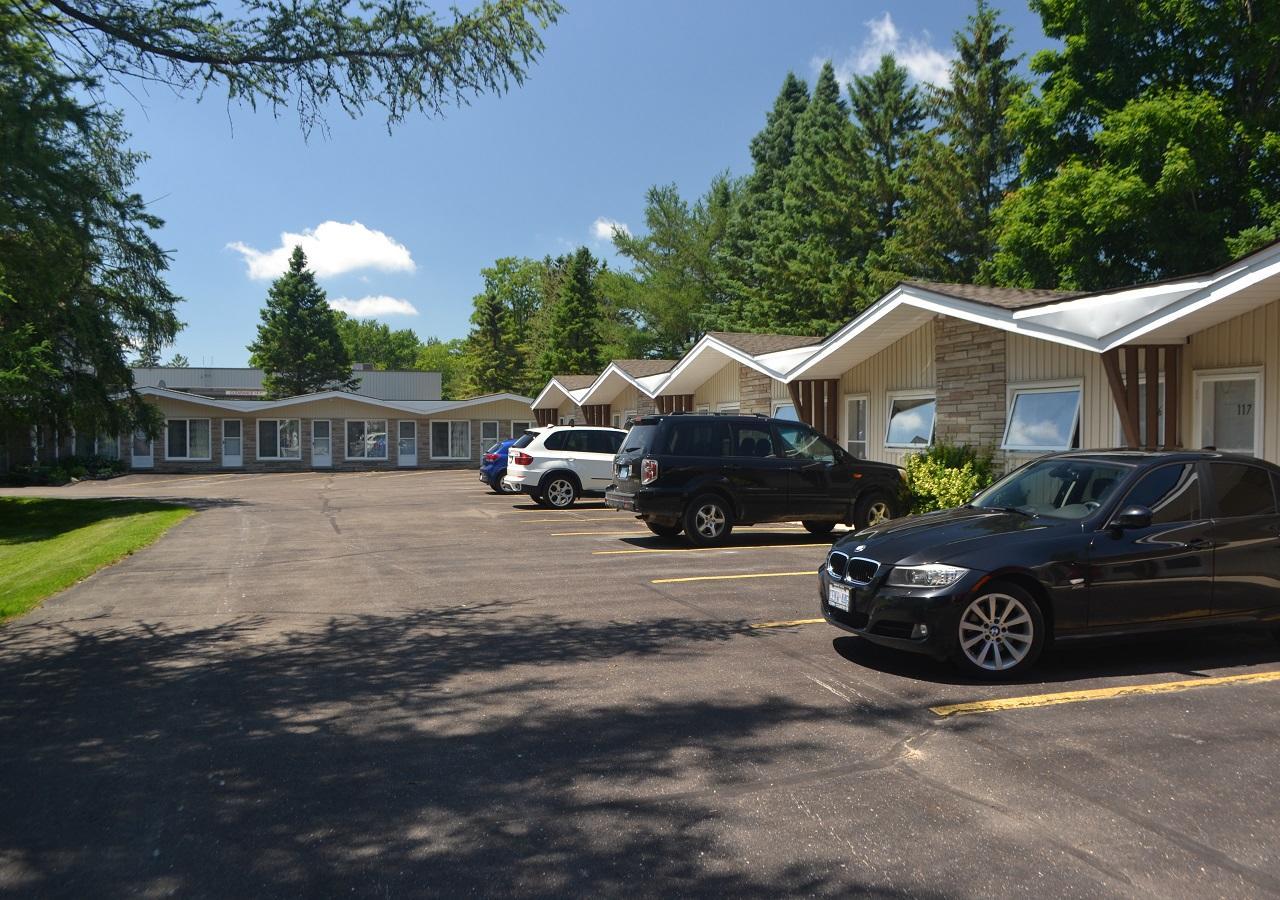 Stratford Suburban Motel Esterno foto